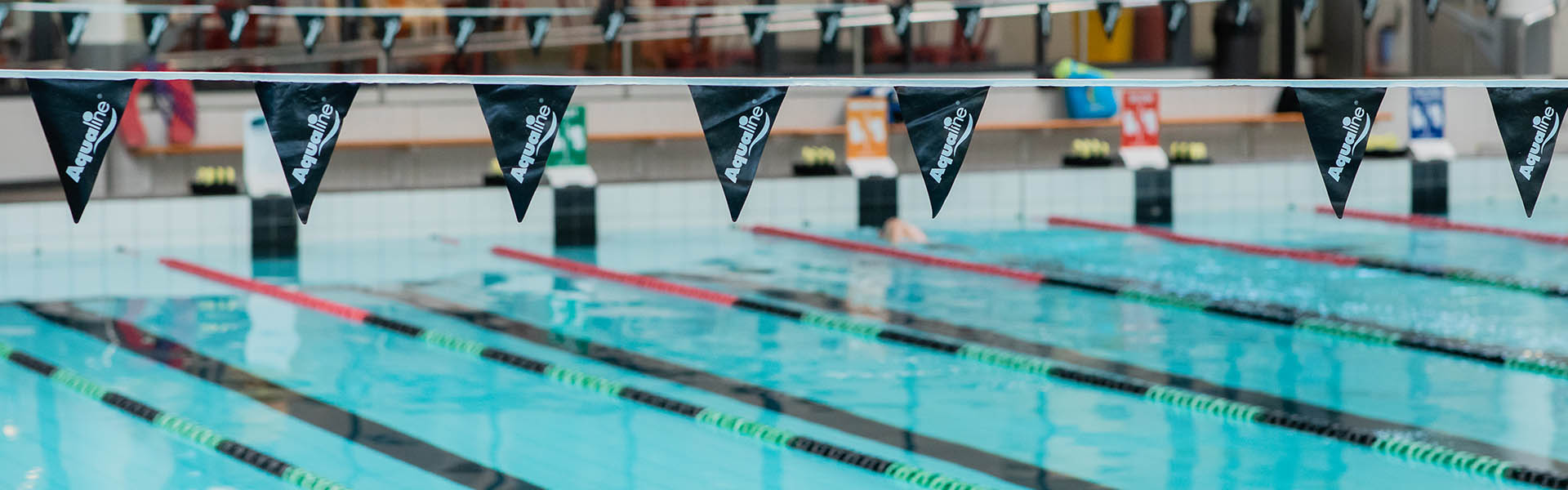 Lane pool